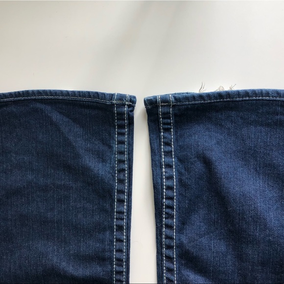 True Religion Jeans - Picture 5 of 7